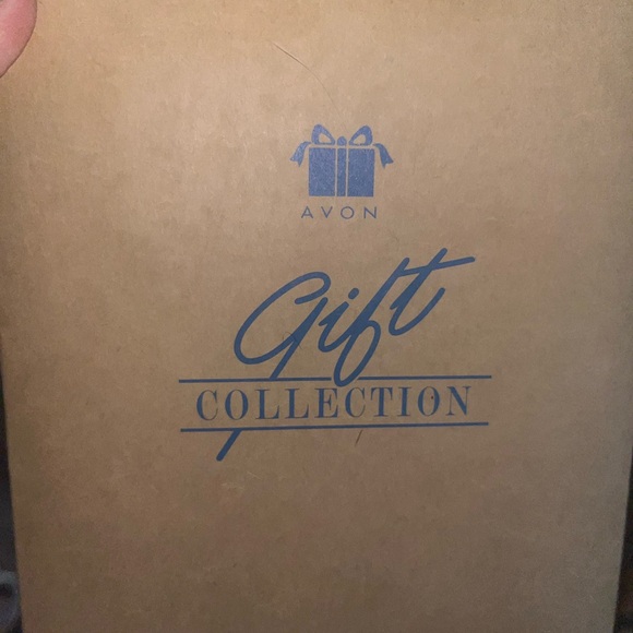 *BNIB* Eternal Rose Music Box - Picture 5 of 5